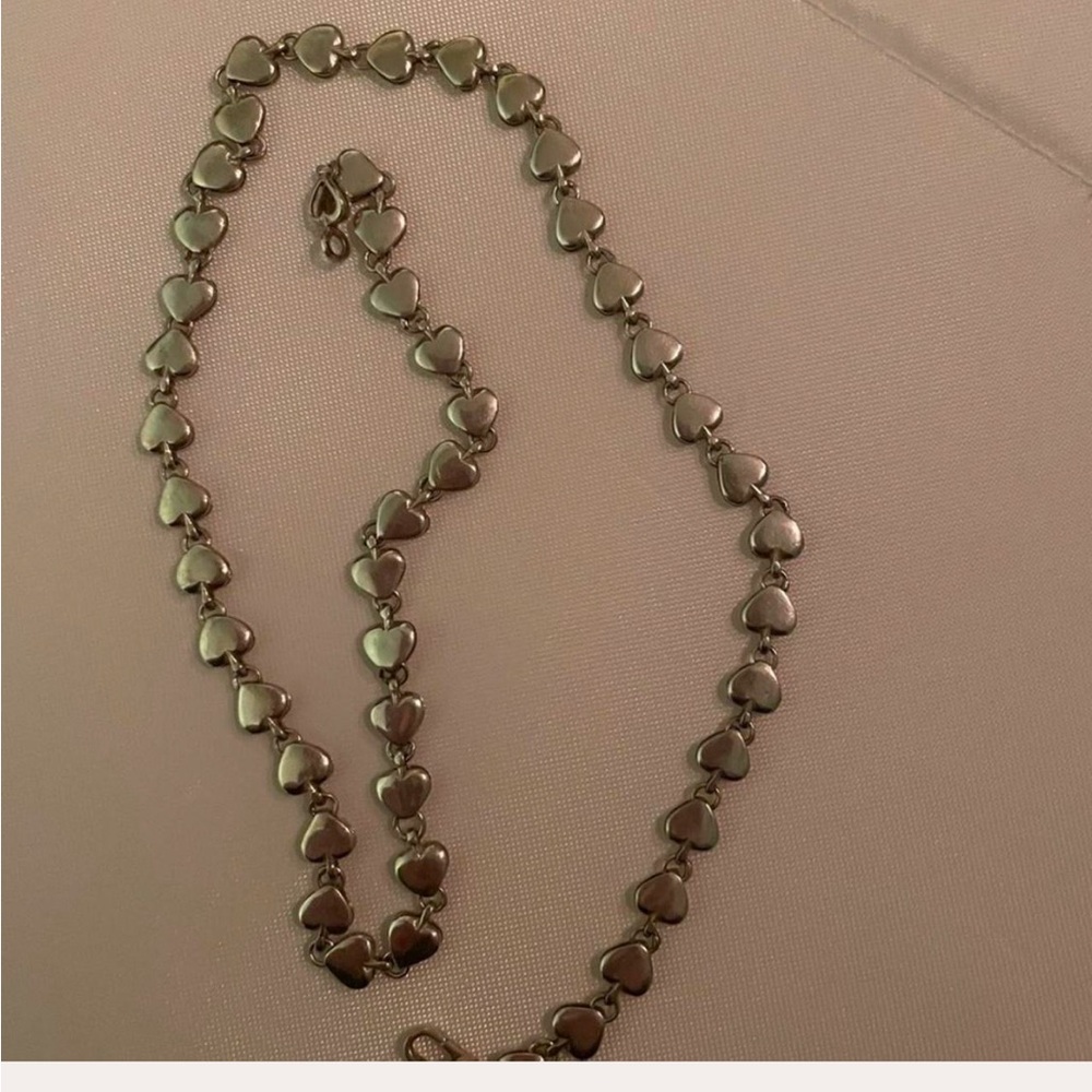 Tiffany&Co silver chain-of-hearts necklace